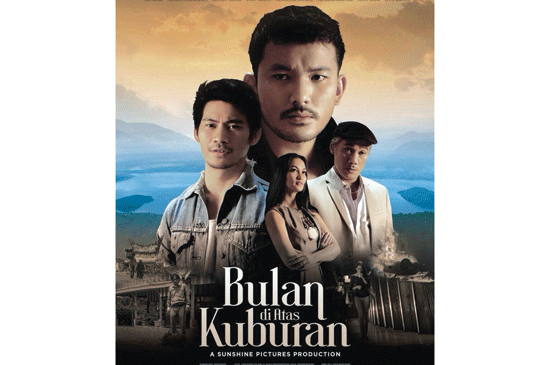 Gratis Film Bulan Diatas Kuburan 2015 Full Movie