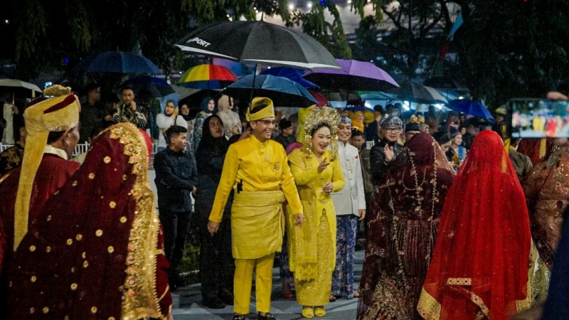 Meski Diguyur Hujan, Karnaval Nusantara APEKSI XVIII Medan Berhasil Pukau Pengunjung, Rico Waas Bertekad Bawa Budaya ke Kancah Internasional