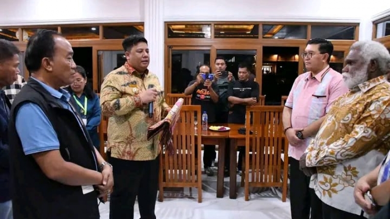 Wagub Papua Selatan Kunjungi Samosir, Vandiko Dorong Kerja Sama Budaya hingga Pariwisata