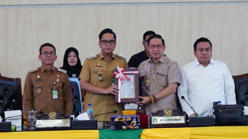 DPRD Medan Setujui Ranperda Pertanggungjawaban Pelaksanaan APBD TA 2025, Rico Akui Ada Target Belum Tercapai