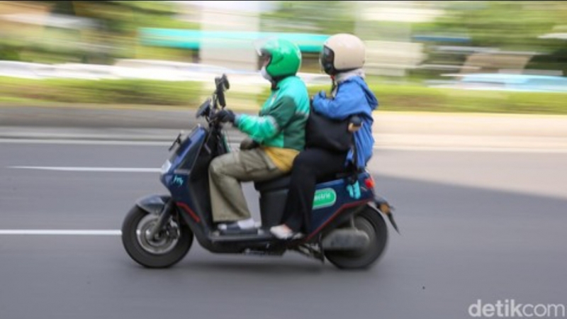 Driver Ojol Tuding Aplikator Masih Kenakan Potongan 20%